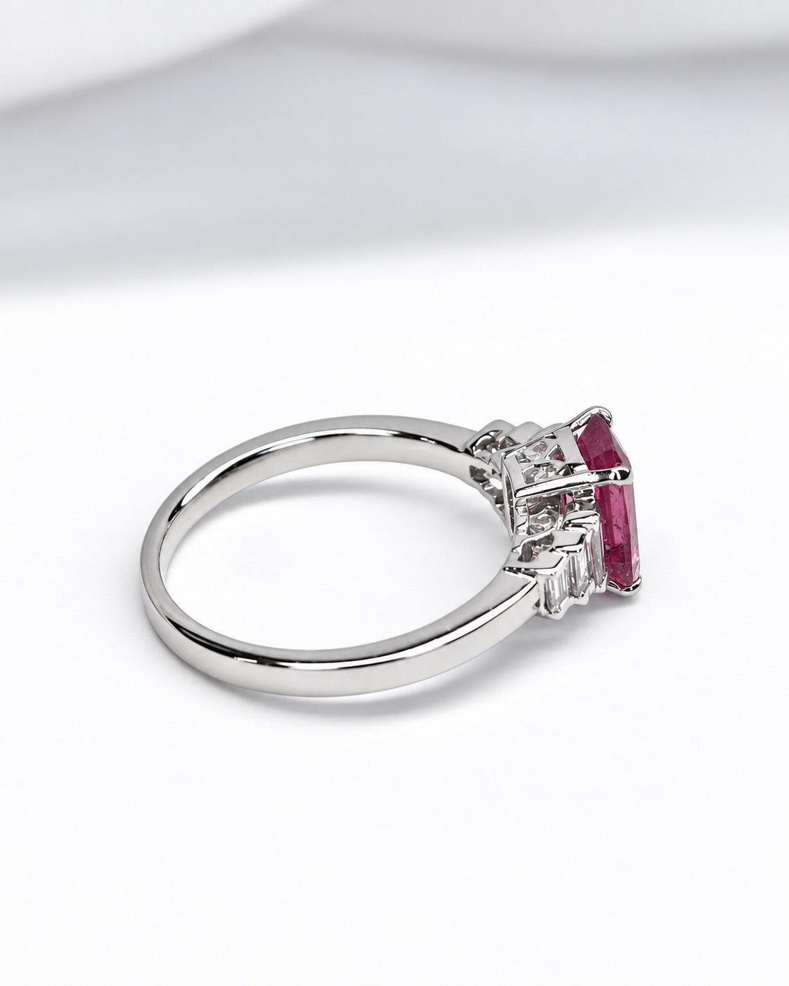 1.45-carat Pink Sapphire Trilogy Ring &amp; 4.37 g Diamonds "Gisèle"