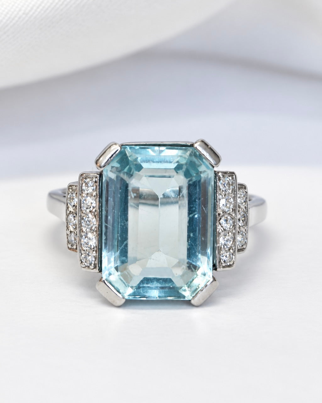 Art Deco Aquamarine Ring 6.50 carats 6.93g "Lisette"