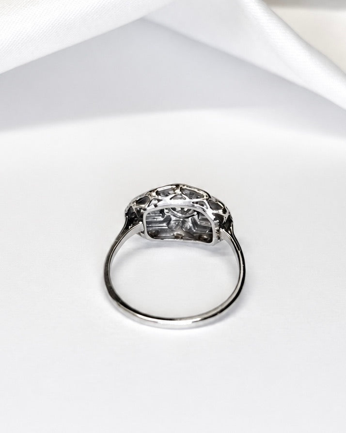 Bague Style Art-Déco Diamants 0.20 carat "Michaela"