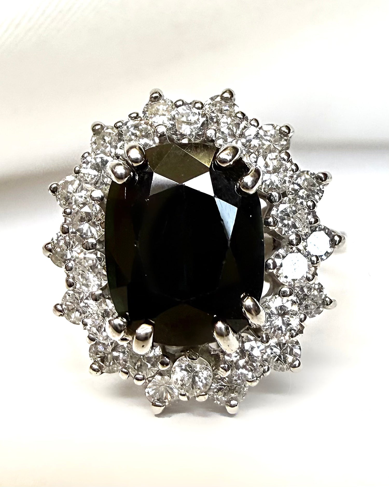 Sapphire Daisy Ring 3.30 carats &amp; Diamonds 1.12 carat 5.7g "Erina"