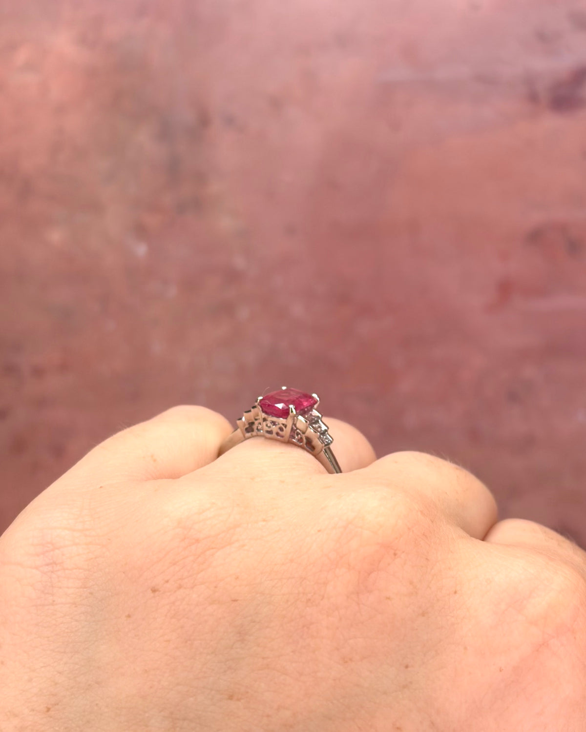 1.45-carat Pink Sapphire Trilogy Ring &amp; 4.37 g Diamonds "Gisèle"