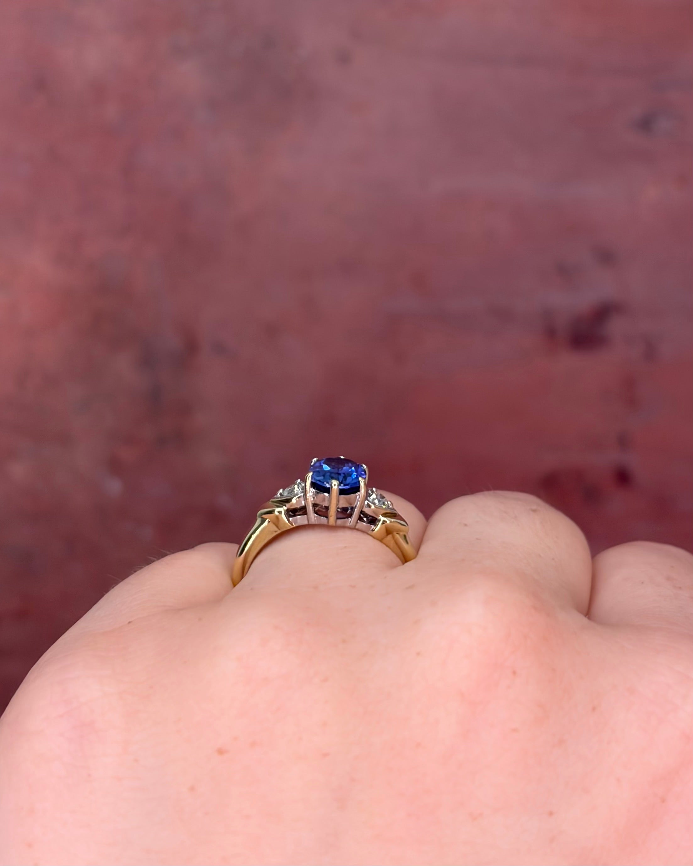 “Ambre” 1.50-carat Tanzanite &amp; Diamond Trilogy Ring