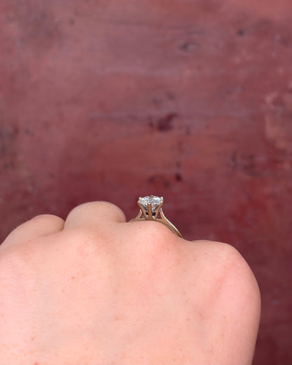 1.56-carat estimated F/VVS diamond solitaire ring "Sandra"