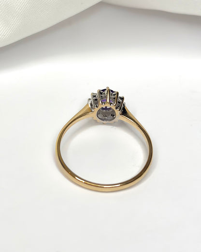Anillo Margarita de amatista de 0.38 quilates y diamantes «Lily»