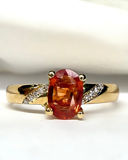 Mandarin Sapphire Ring 0.90 carat &amp; Diamonds "Camille"