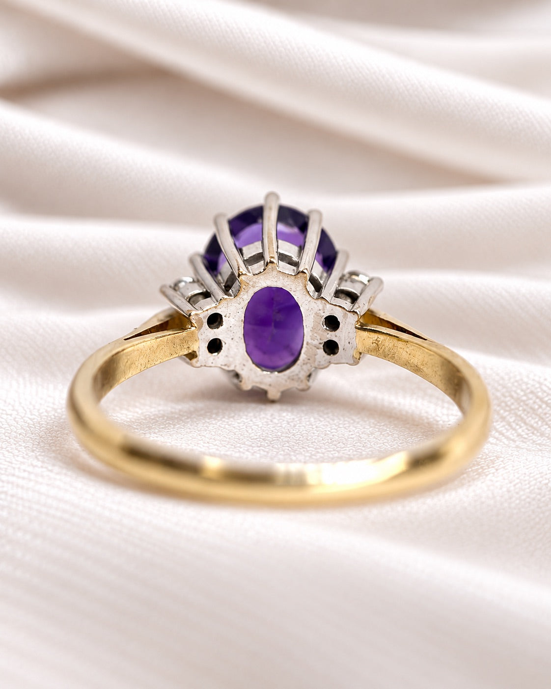 Bague Trilogie Améthyste 2.95 carats, Diamants &amp; Or 4.46 g "Anaïze"