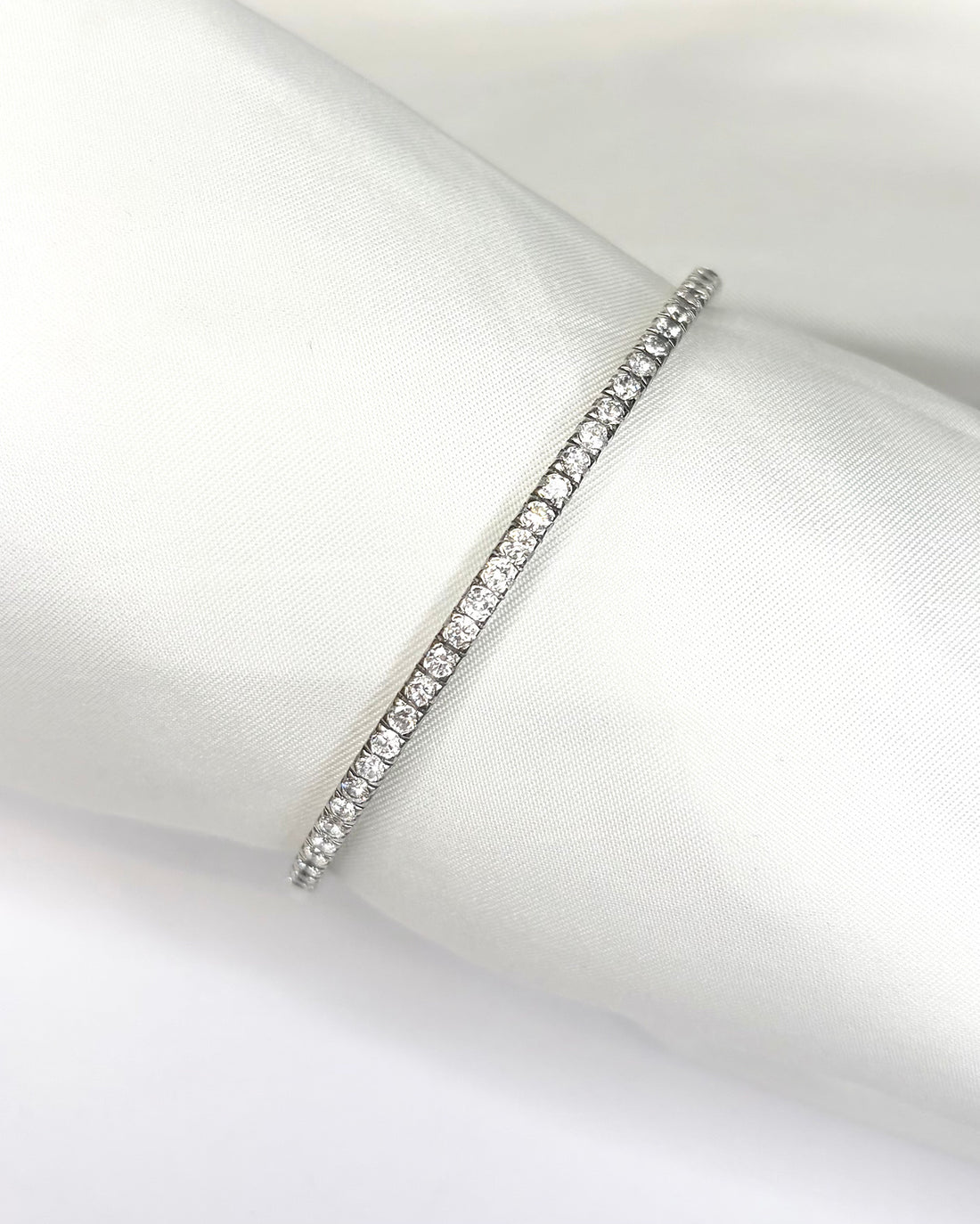 Bracelet Jonc Rivière Diamants 5.60 carats "Tristan"