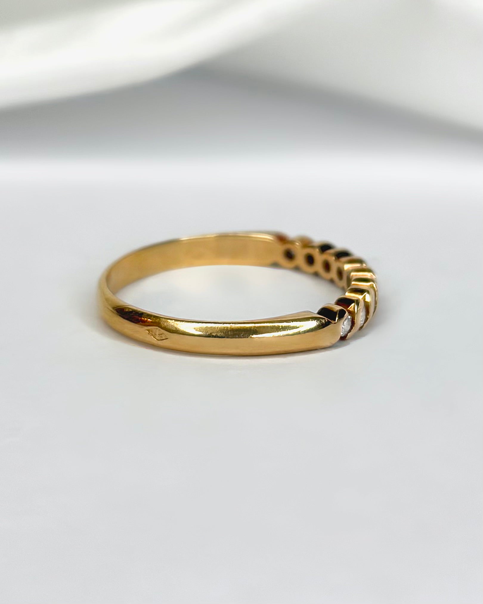 Demi-Alliance Diamants 2.2 mm "Marianne"