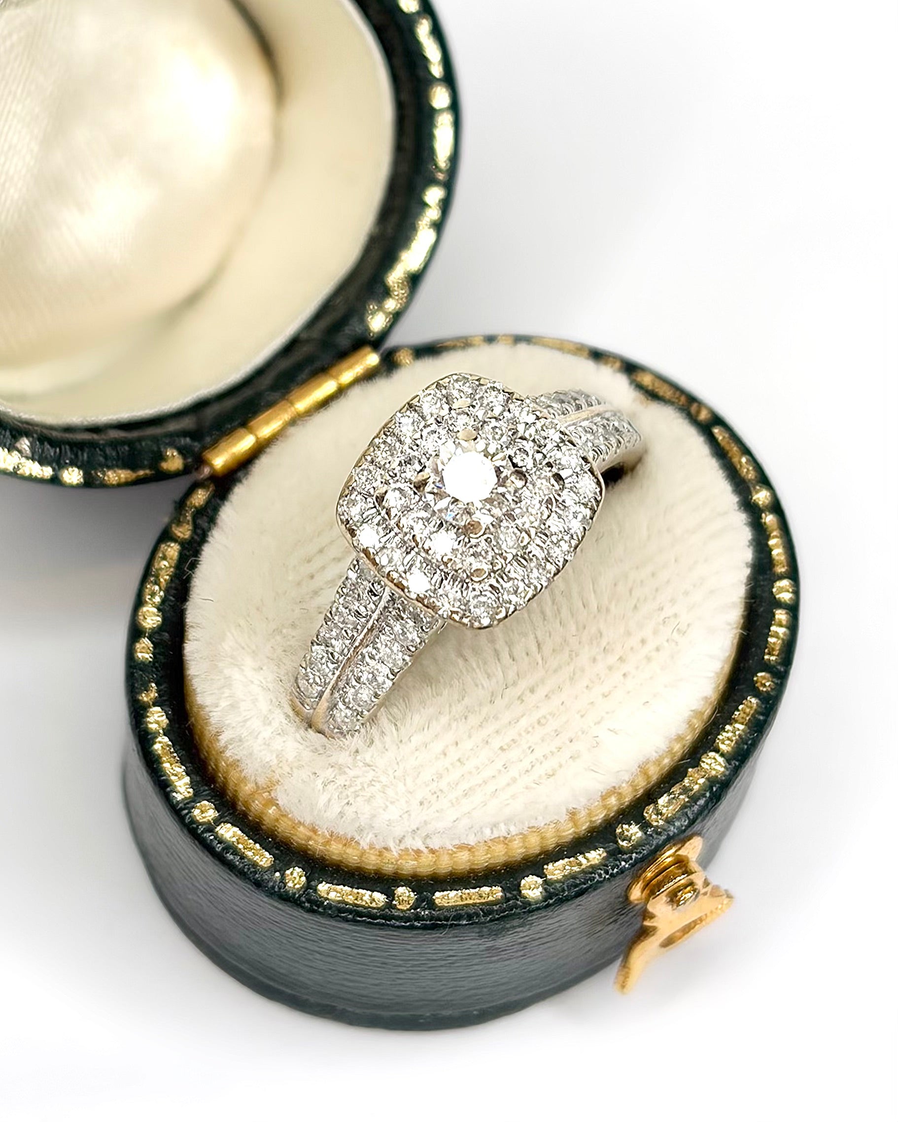 Bague Style Art-Déco Diamants 0.78 carat "Selena"