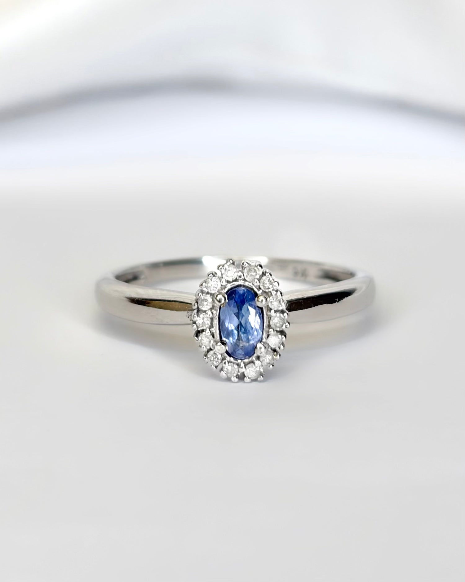 Bague Marguerite Tanzanite &amp; Diamants "Léana"