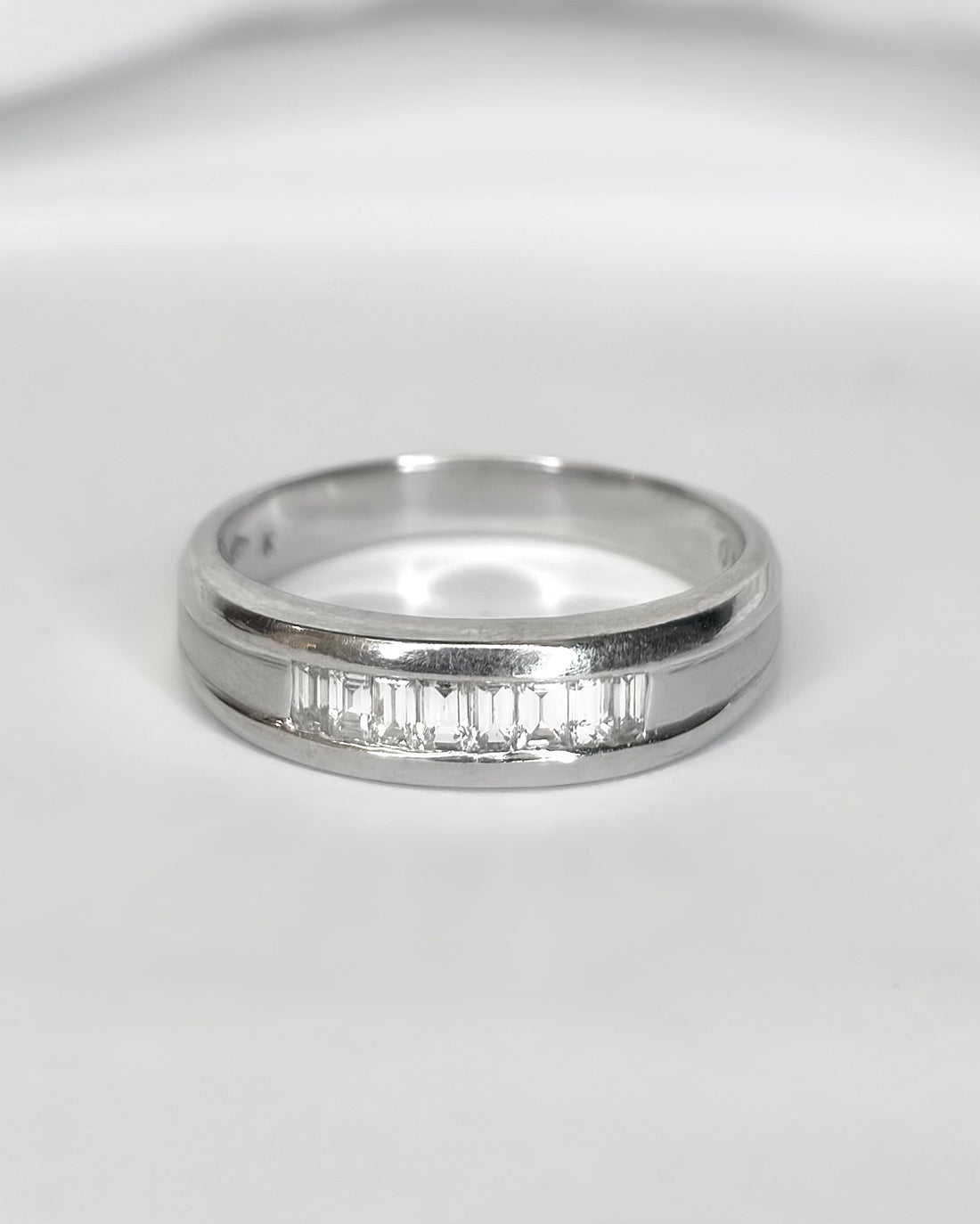 Bague Jonc Demi-Alliance Diamants 0.32 carat "Melinda"