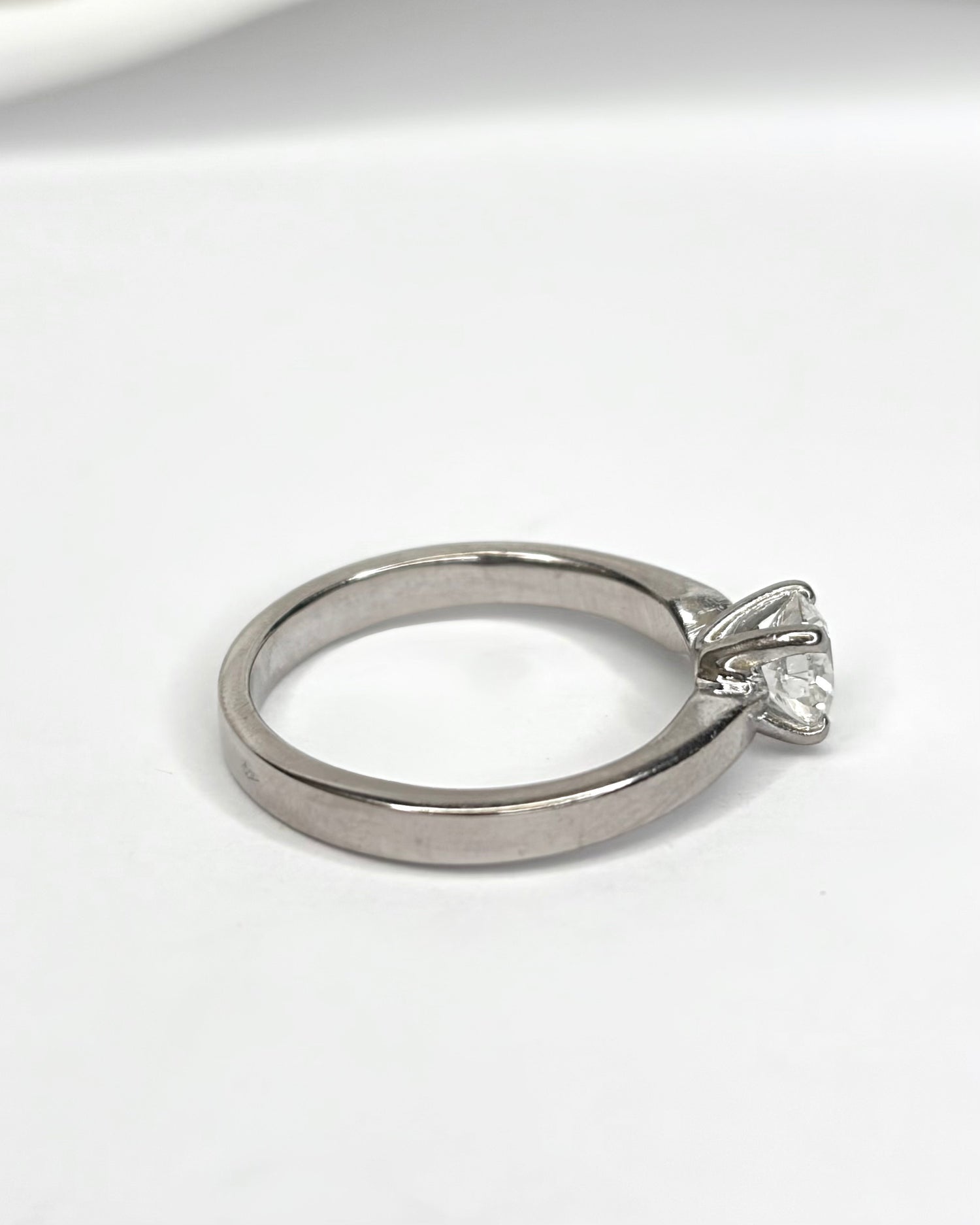 Bague Solitaire Diamant 0.65 carat "Flavie"