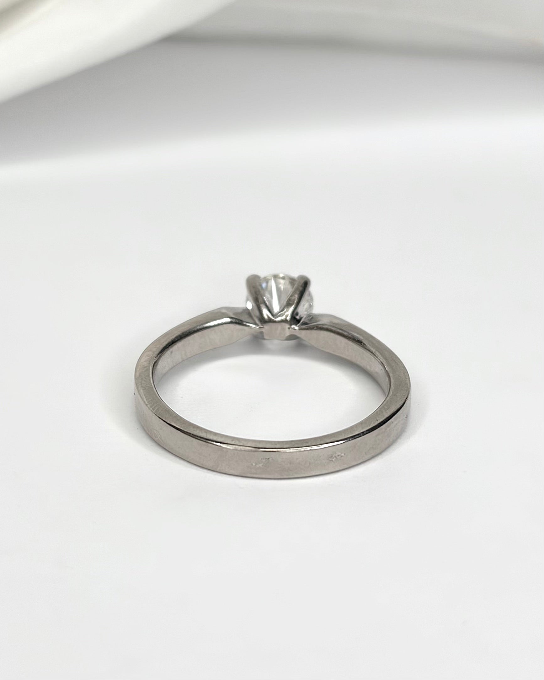 Bague Solitaire Diamant 0.65 carat "Flavie"