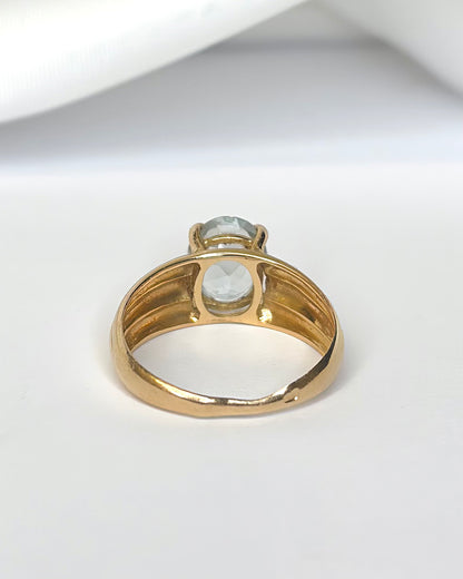 Anillo Solitario de Aro con Aguamarina 1.50 quilates "Oriana"