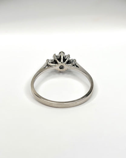 Anillo Marguerite Diamantes 0,21 quilates "Selma"