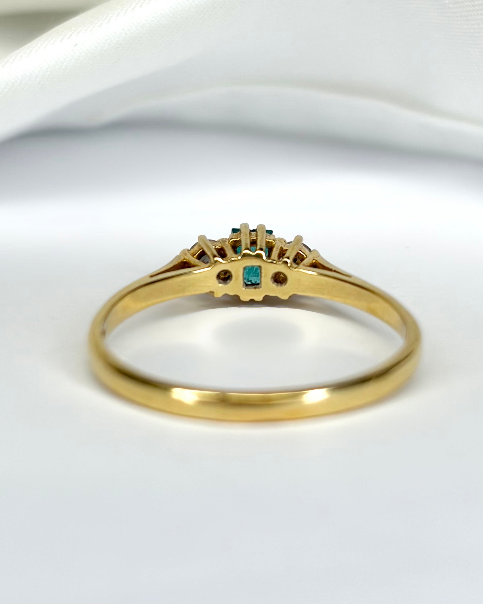 Bague Trilogie Émeraude &amp; Diamants "Maysa"