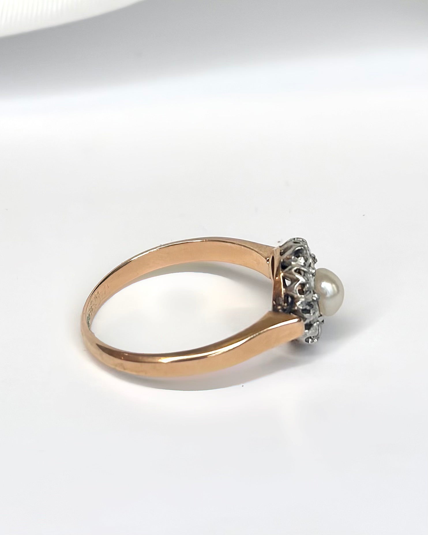 Bague Marguerite Art-Déco Diamants &amp; Perle "Elsa"