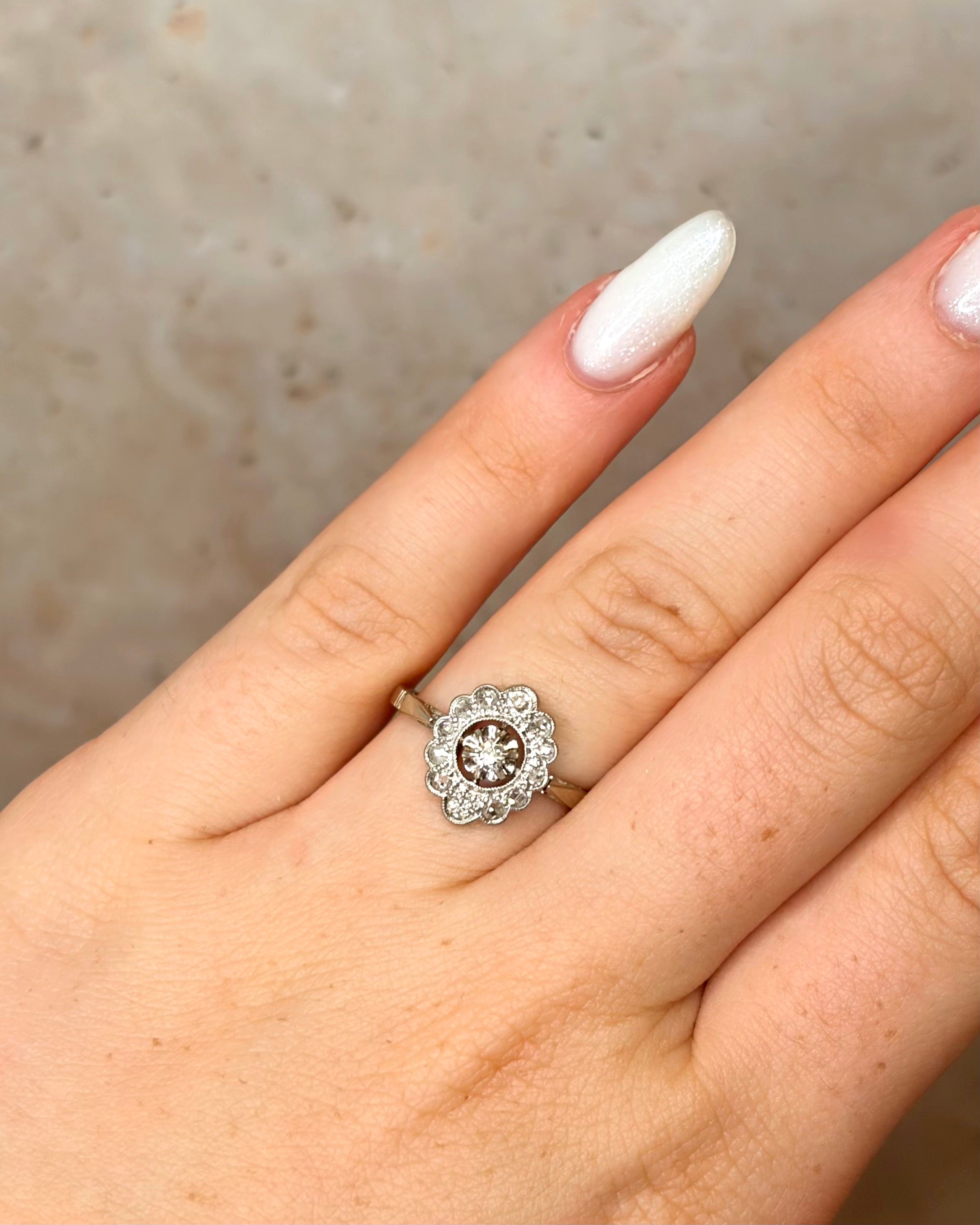 Anillo Marguerite Diamantes 0,27 quilates "Solange"