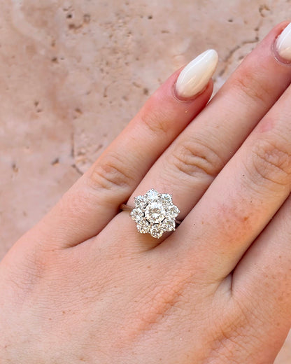 Anillo Marguerite Diamantes 1.30 quilates "Marie"