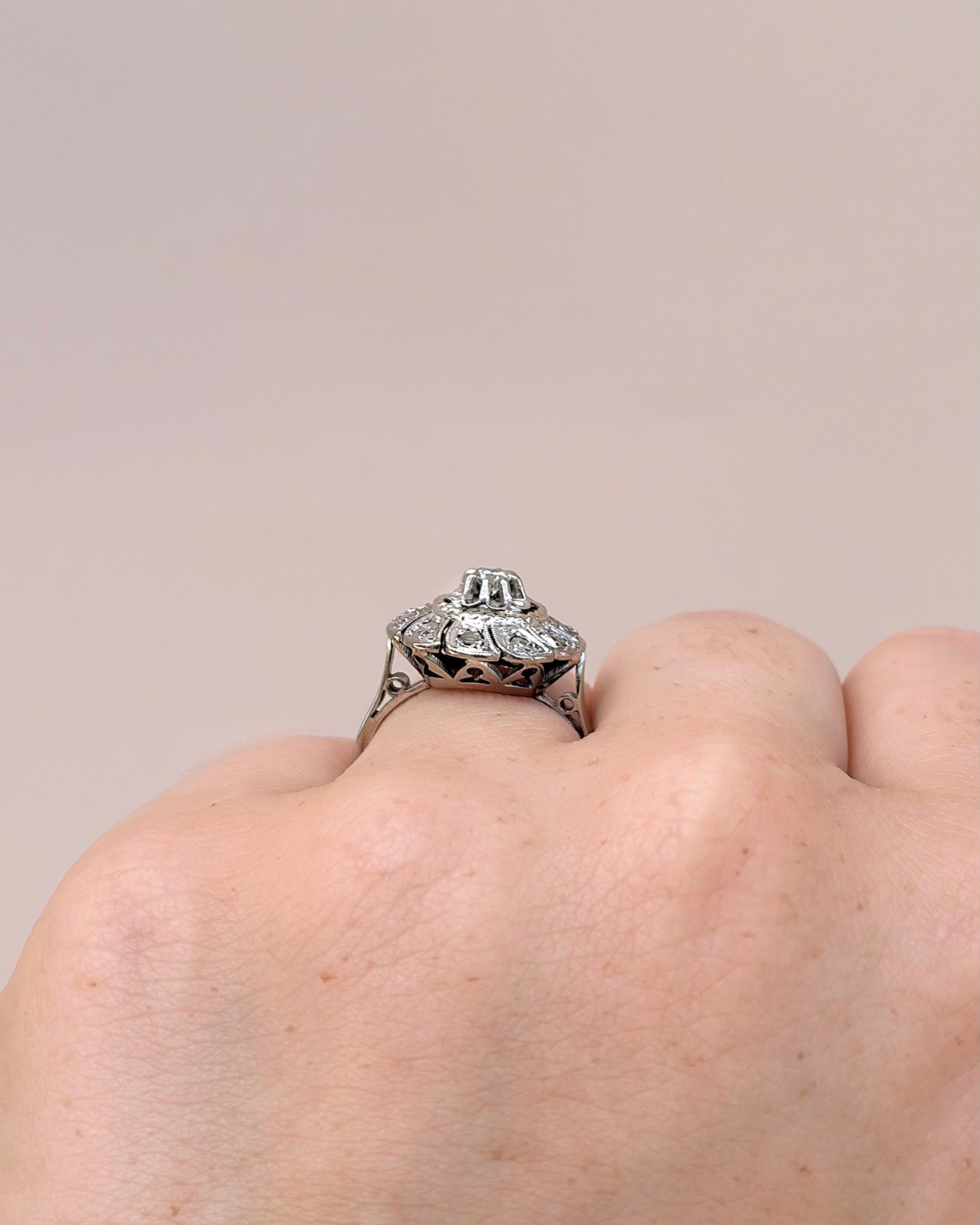 Bague Marguerite Art-Déco Diamants 0.28 carat "Aude"