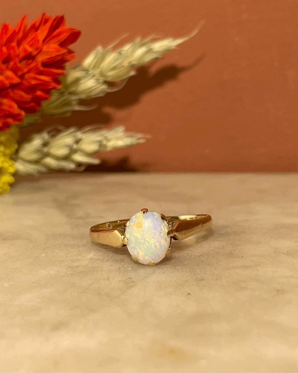Bague Vintage Solitaire Opale &quot;Rita&quot;