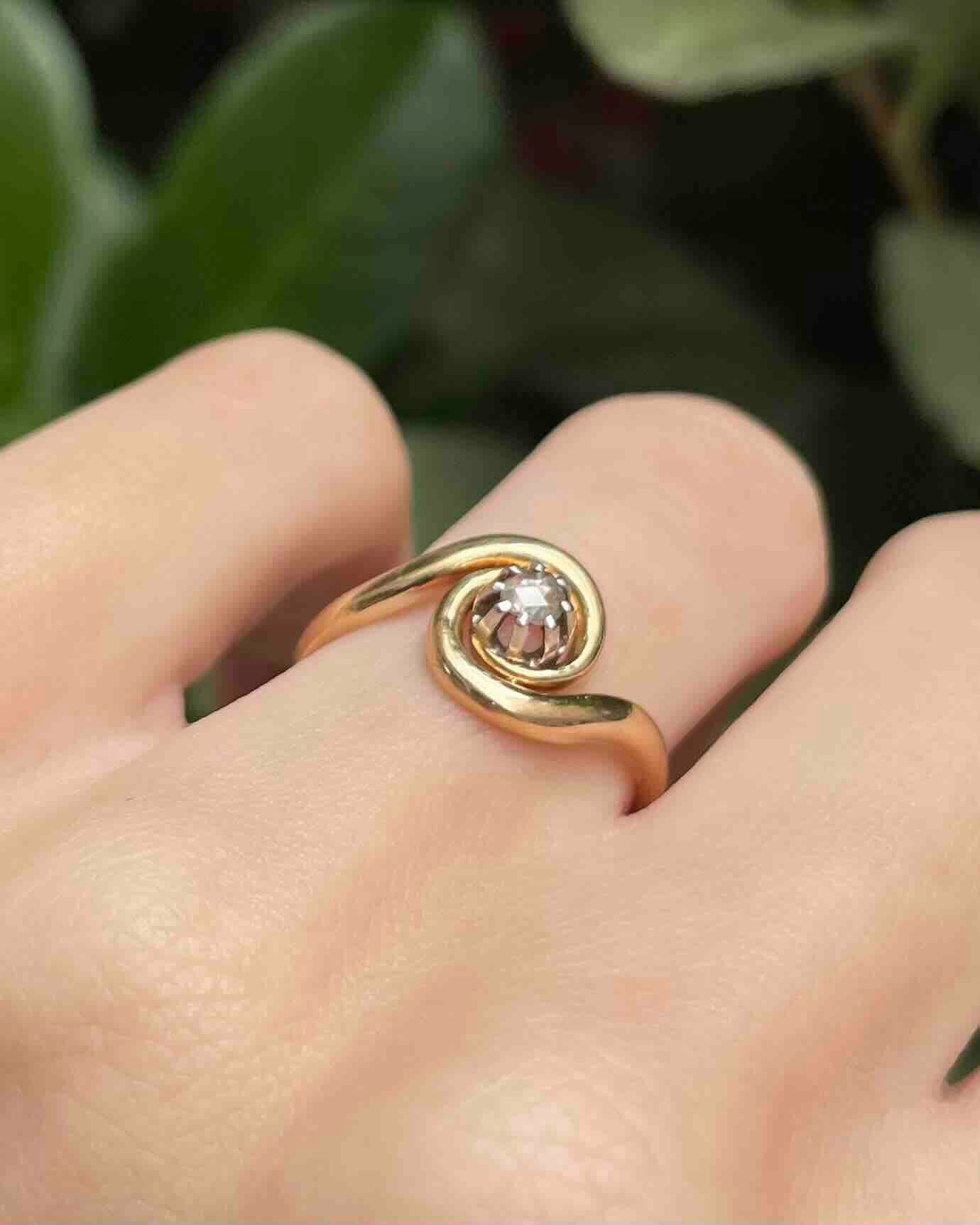 Bague Tourbillon Art-déco Diamant "Jeanette"