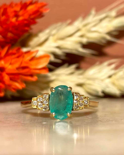 Bague Trilogie Emeraude 0.80 carat &amp; 12 Diamants &quot;Angélique&quot;
