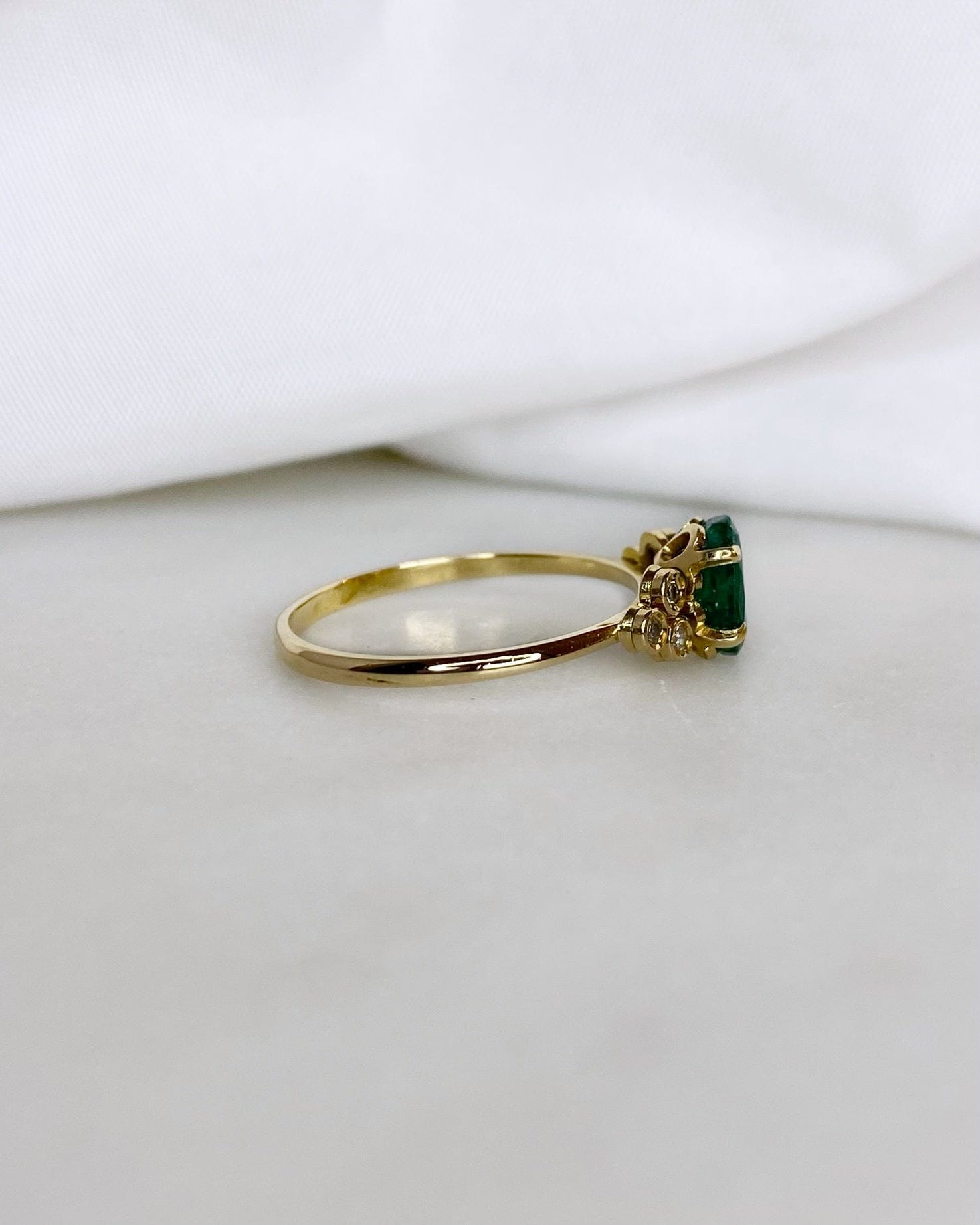 Trilogie Emeraude 1 carat &amp; Diamants "Miry" - Elliade Paris