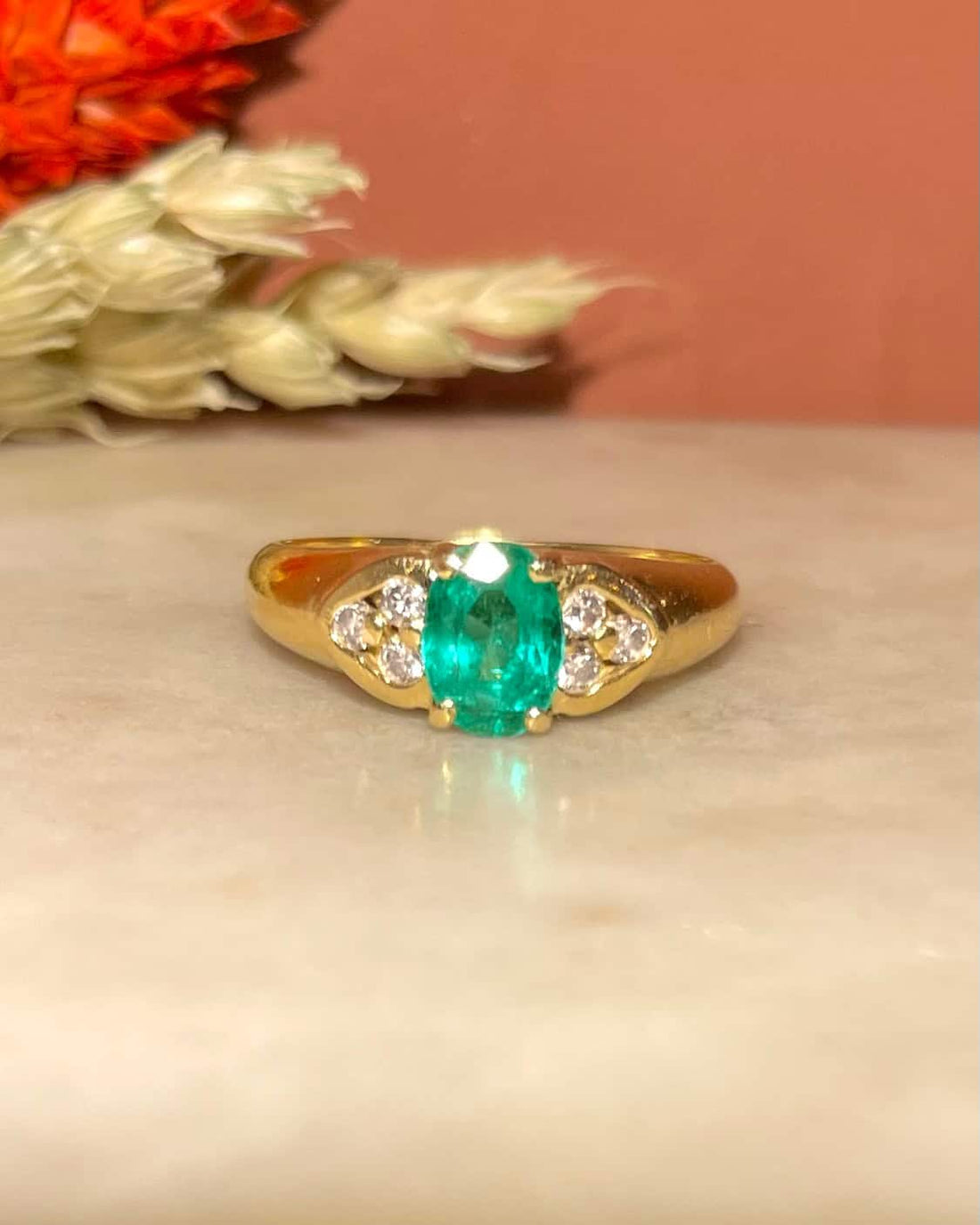 Bague Trilogie Emeraude 0.85 carat &amp; Diamants &quot;Daphné&quot;