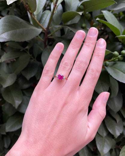 Bague Trilogie Rubis 1.65 carat &amp; Diamants &quot;Précillia&quot;
