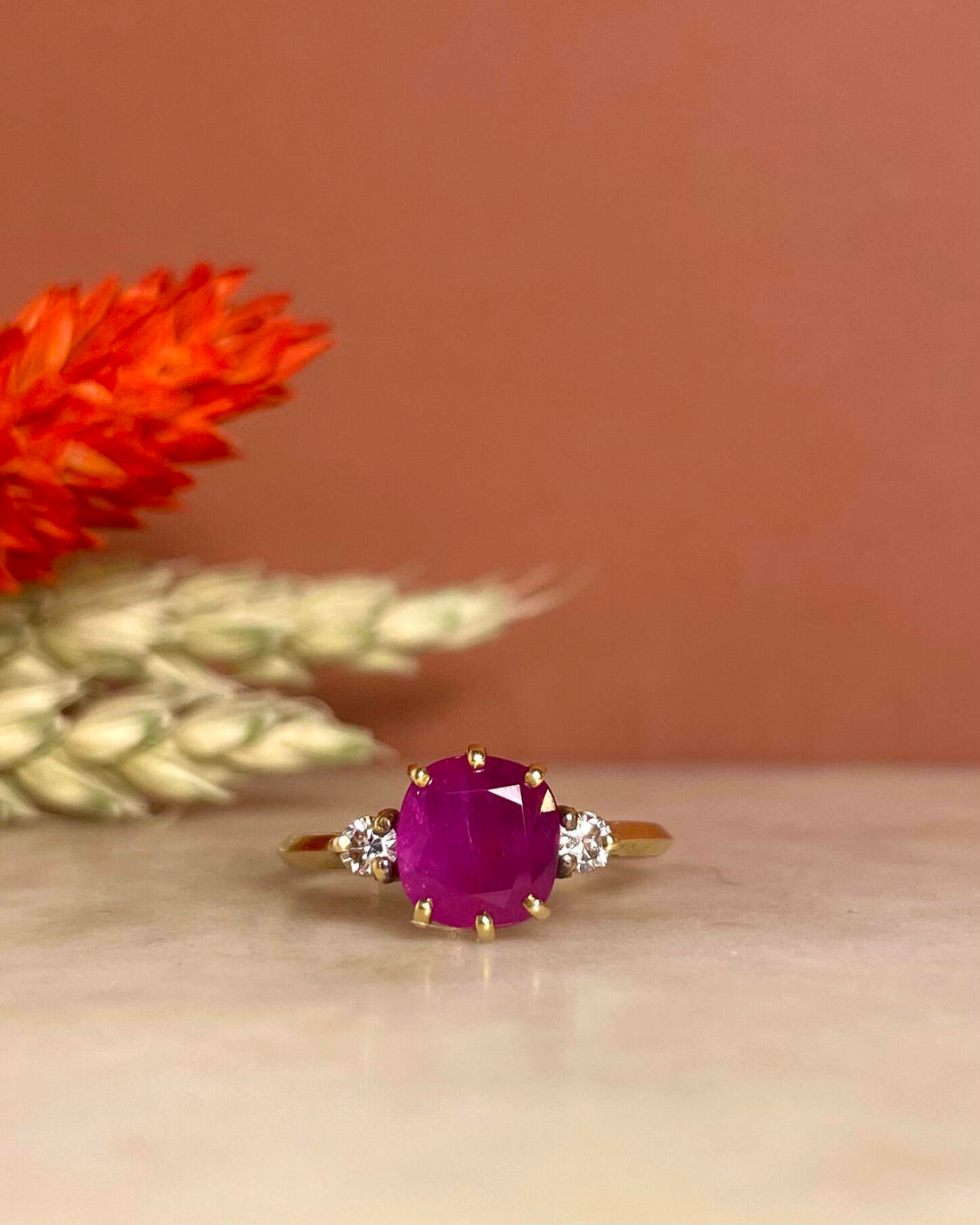 Bague Trilogie Rubis 1.65 carat &amp; Diamants &quot;Précillia&quot;