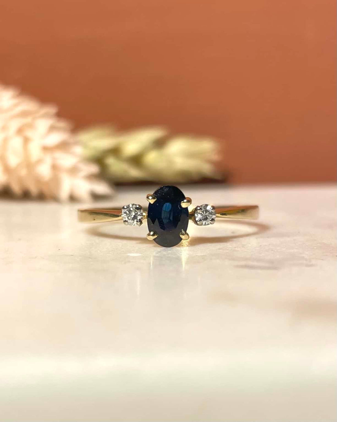 Bague Trilogie Saphir 0.60 carat &amp; Diamants &quot;Lucile&quot;