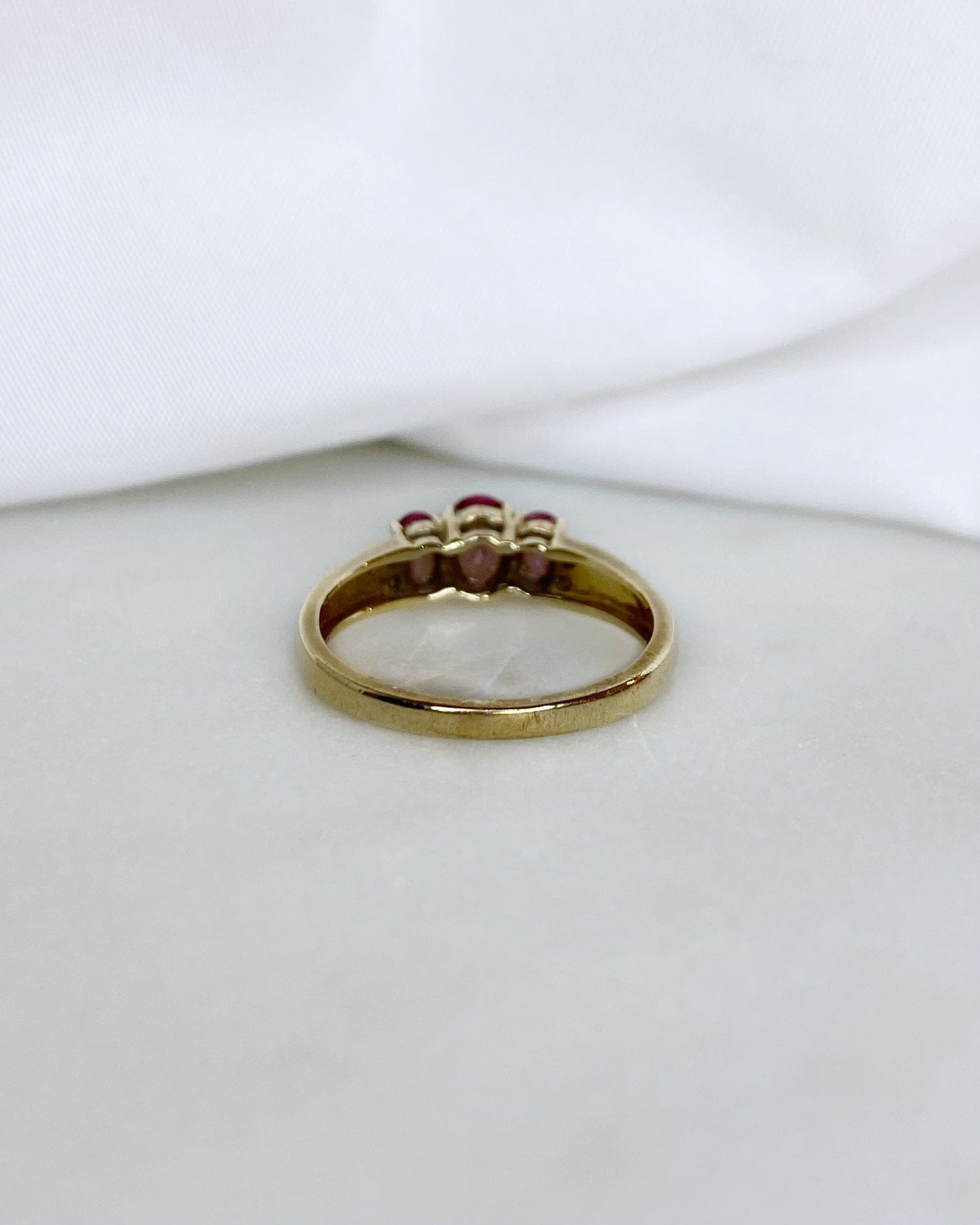 Trilogie Saphir Rose 1.30 carat &amp; Diamants "Ilya" - Elliade Paris