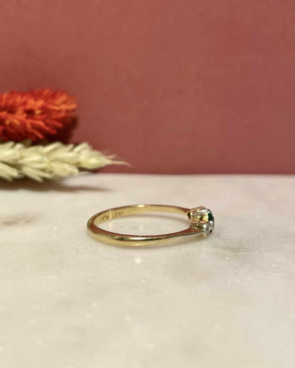 Bague Trilogie Emeraude 0.30 carat &amp; Diamants &quot;Irene&quot;
