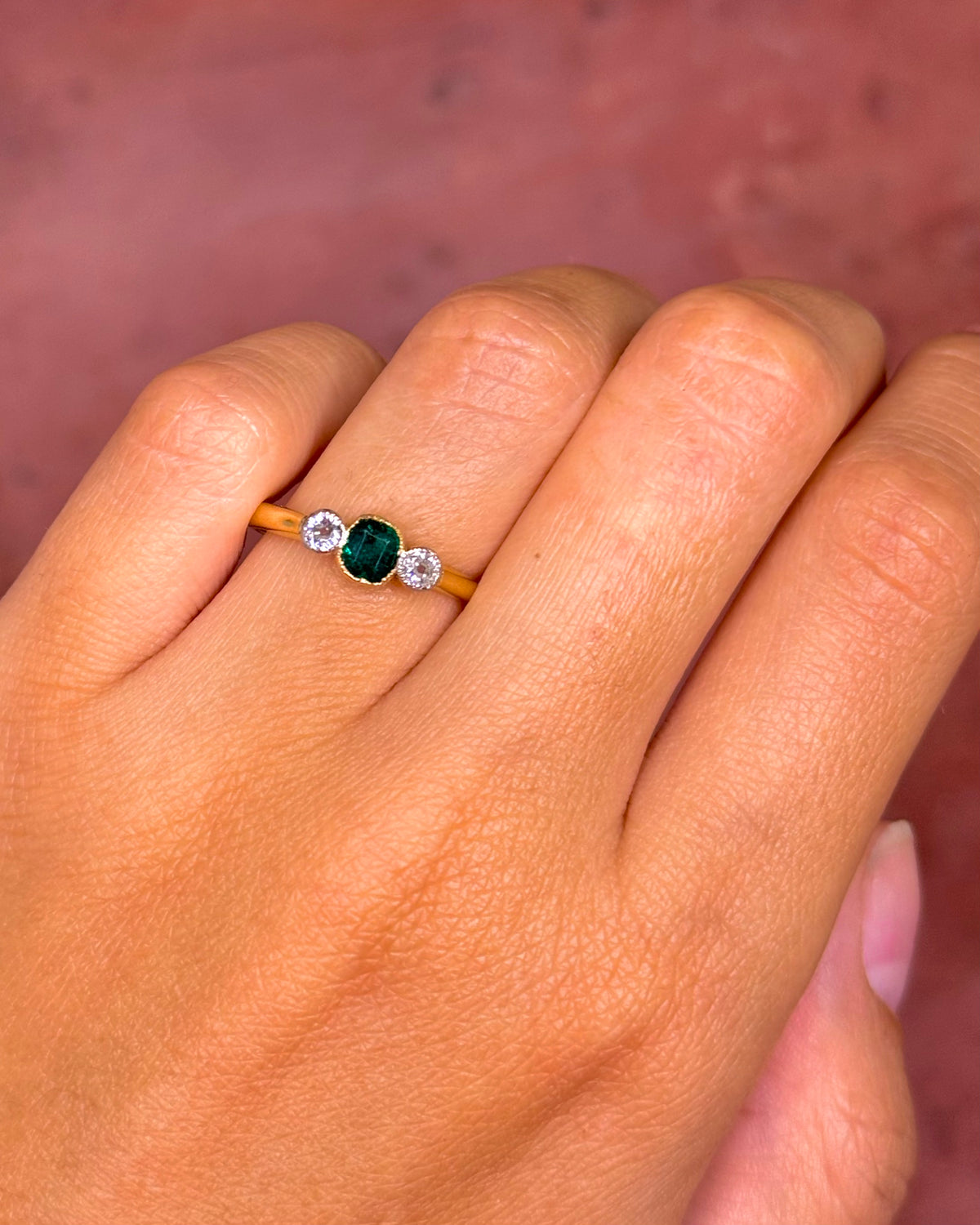 Bague Trilogie Émeraude &amp; Diamants "Esmeralda"