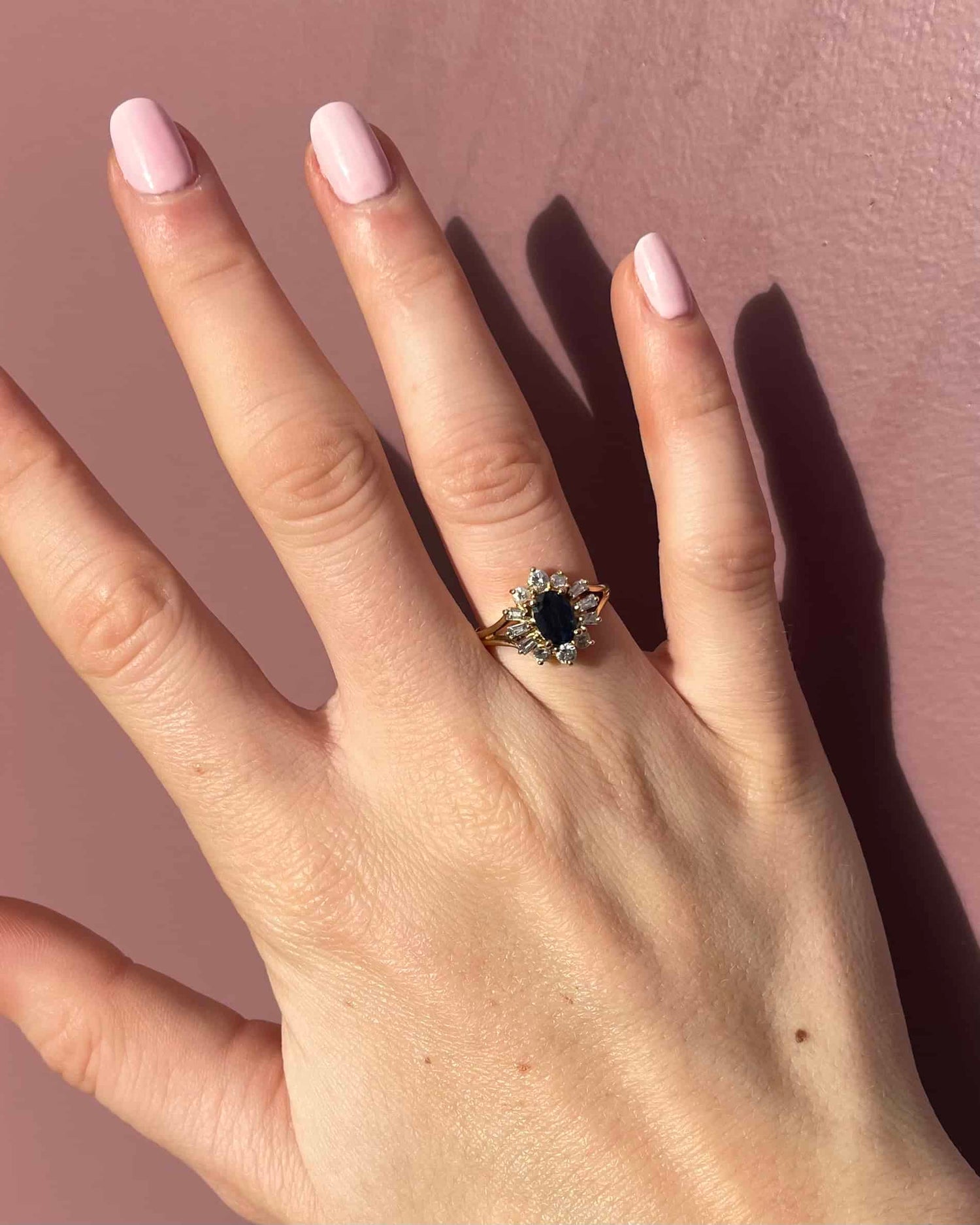 Bague Marguerite Saphir 0.75 Carat &amp; Diamants 0.52 carat &quot;Suzanne&quot;