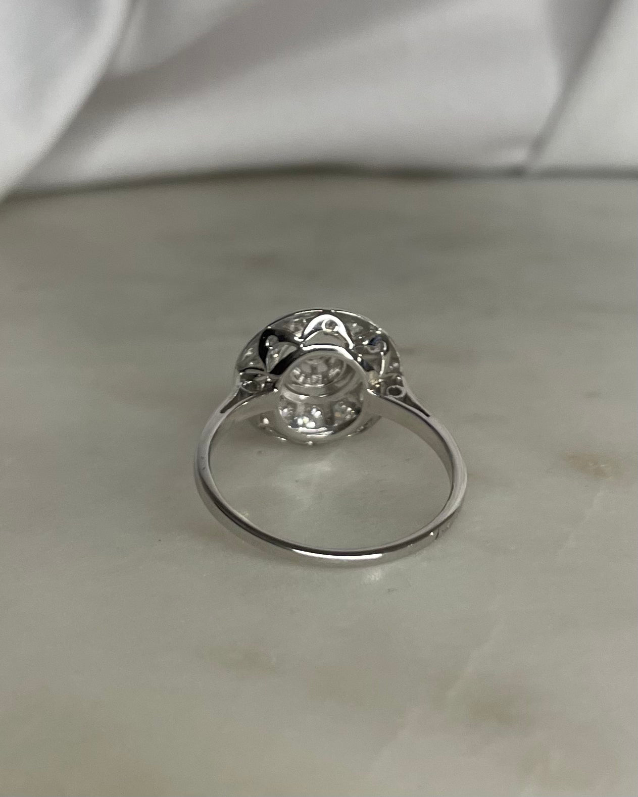Anillo Art Déco 13 Diamantes 0.56 quilates “Marya”