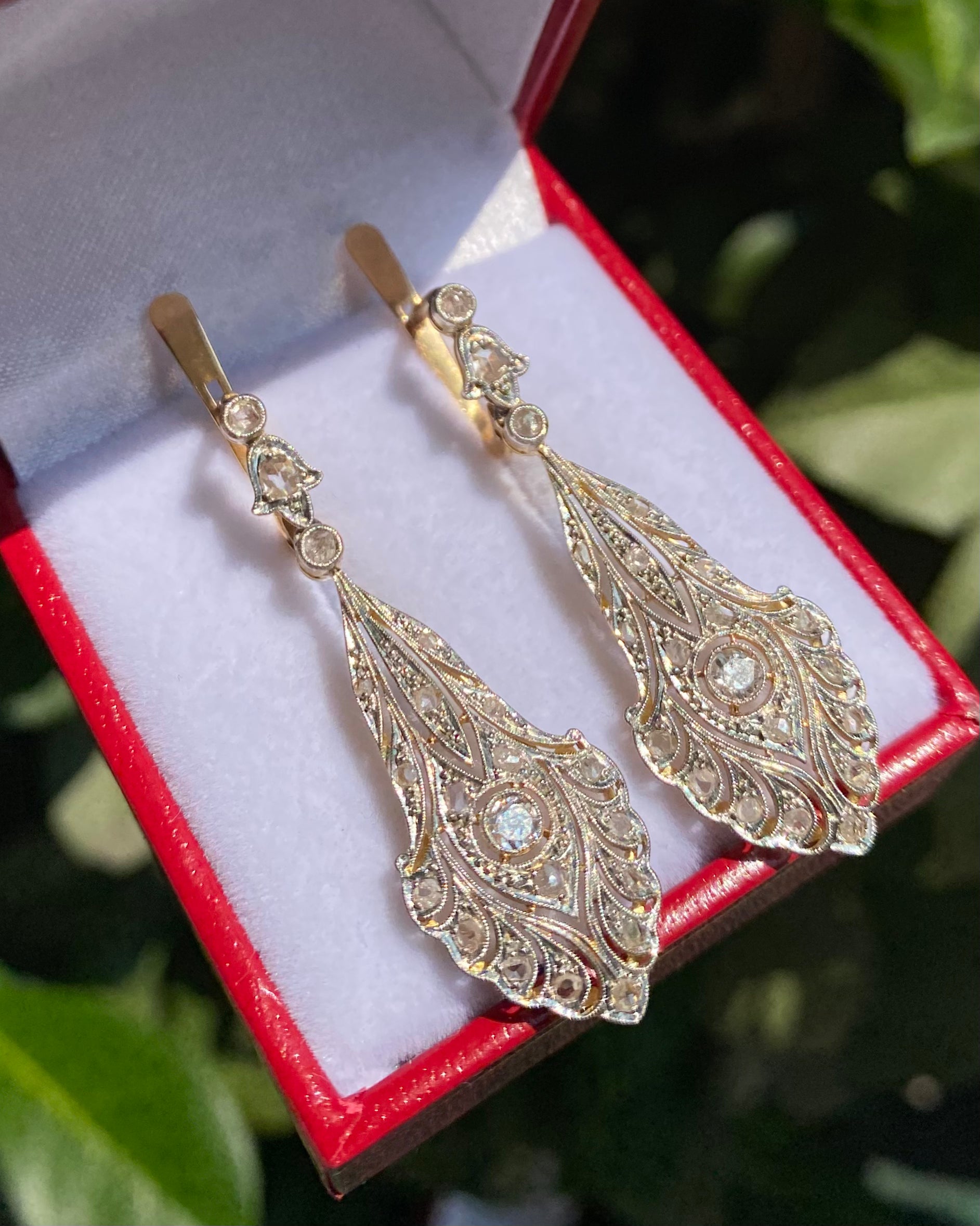 Boucles Pendantes 42 Diamants "Soléan"
